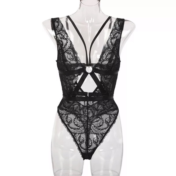 SOLD OUT Black Strappy Keyhole Lace 1Pc Bodysuit Lingerie - Picture 5 of 6
